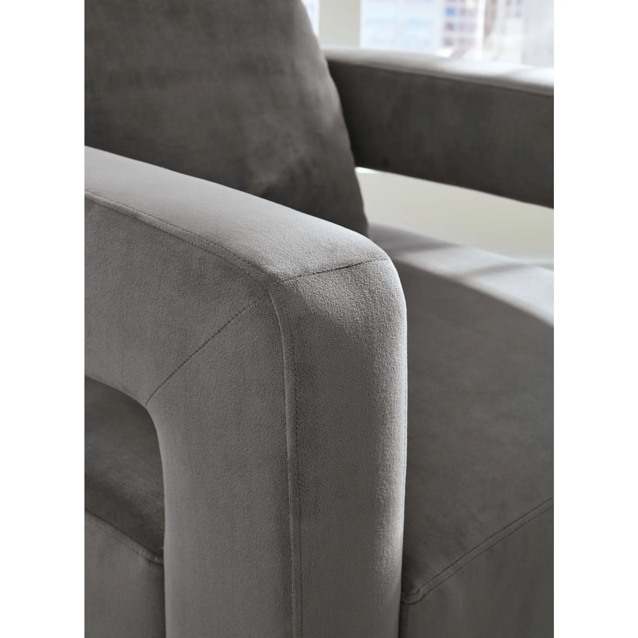Alcoma Accent Chair