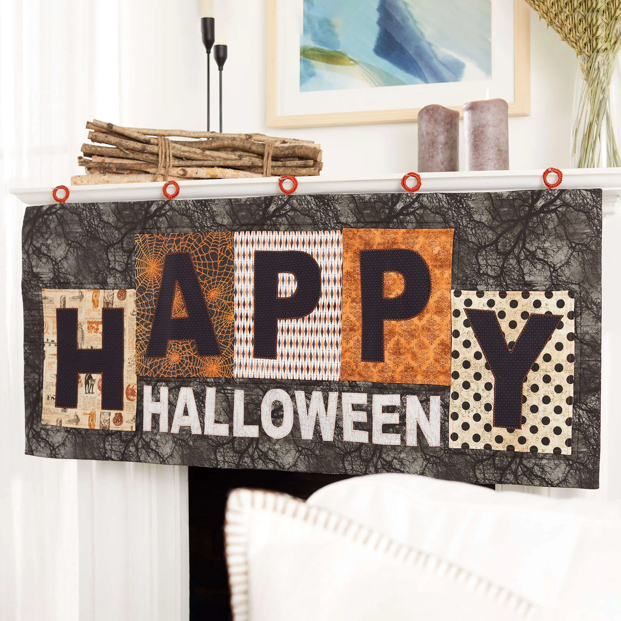 Coats & Clark Sewing Happy Halloween Wall Hanging
