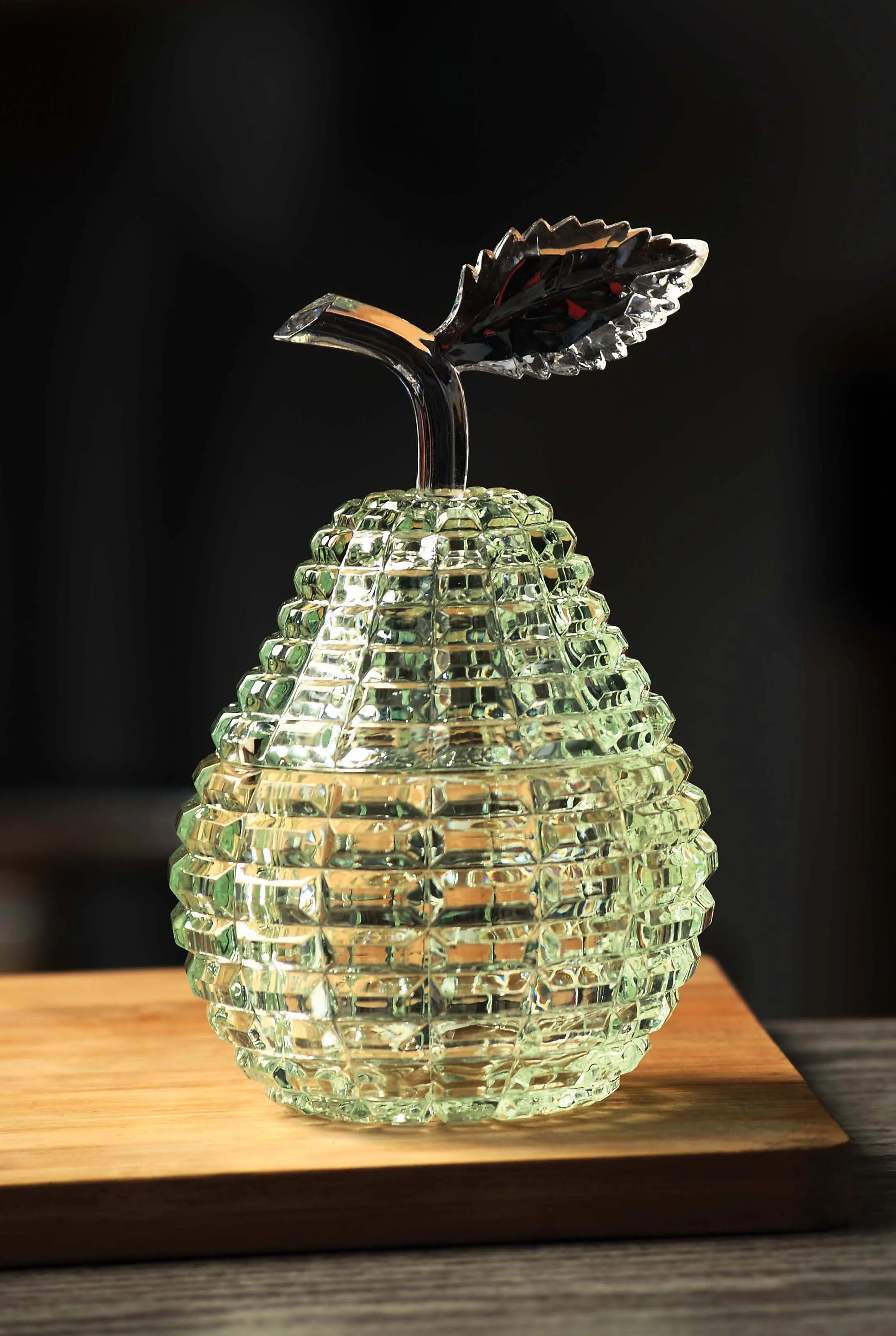 Diamond Cut Pear Jar