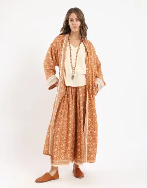 Long printed coat with embroidery on cuffs