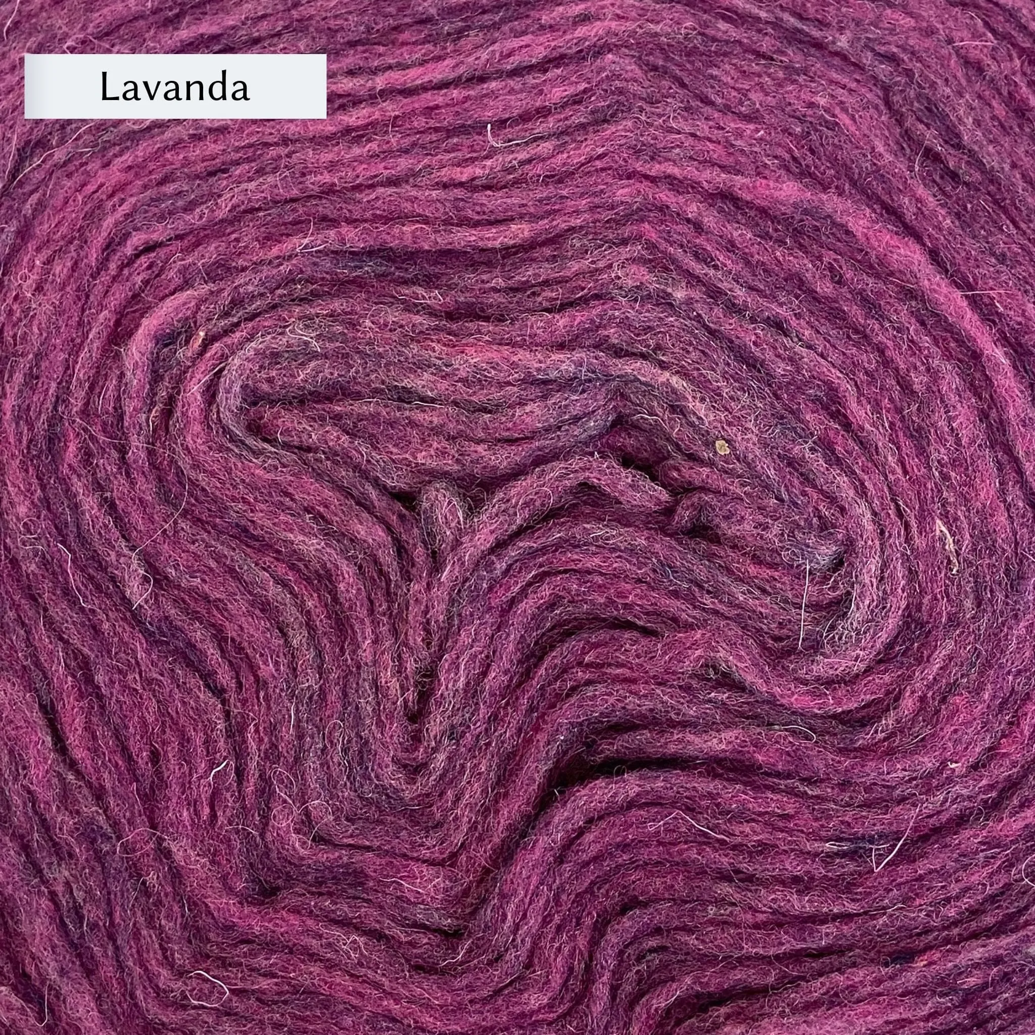 WoolDreamers Manchelopis Unspun Yarn